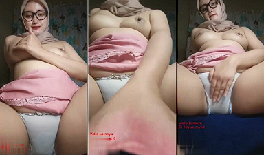 Viral Bunda Bella Ukhti Paruh Baya Menjalani Kehidupan Sehari Hari
