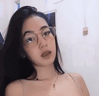 Yandex Browser Viral Selebgram Cantik Berkacamata 2026