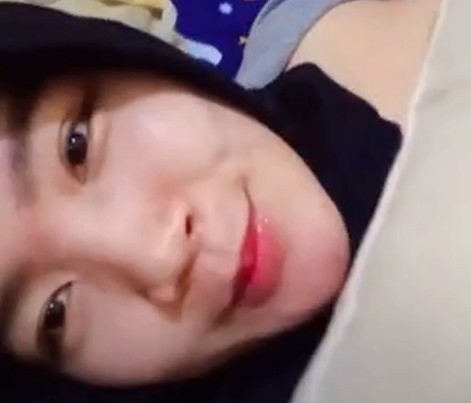 Video Viral Jiasyifa Ukhti Hijab Live IG Tengah Malam, Banyak Yang Nonton