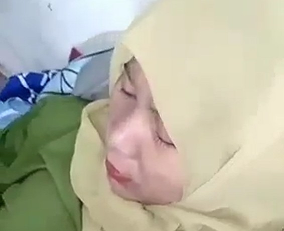 Ukhti Malaysia Bersuara Lembut Dikenal Sangat Anteng